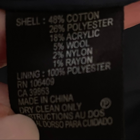 Tahari Versatile Blue and White Three Seasom Blazer/Jacket - Picture 6 of 6